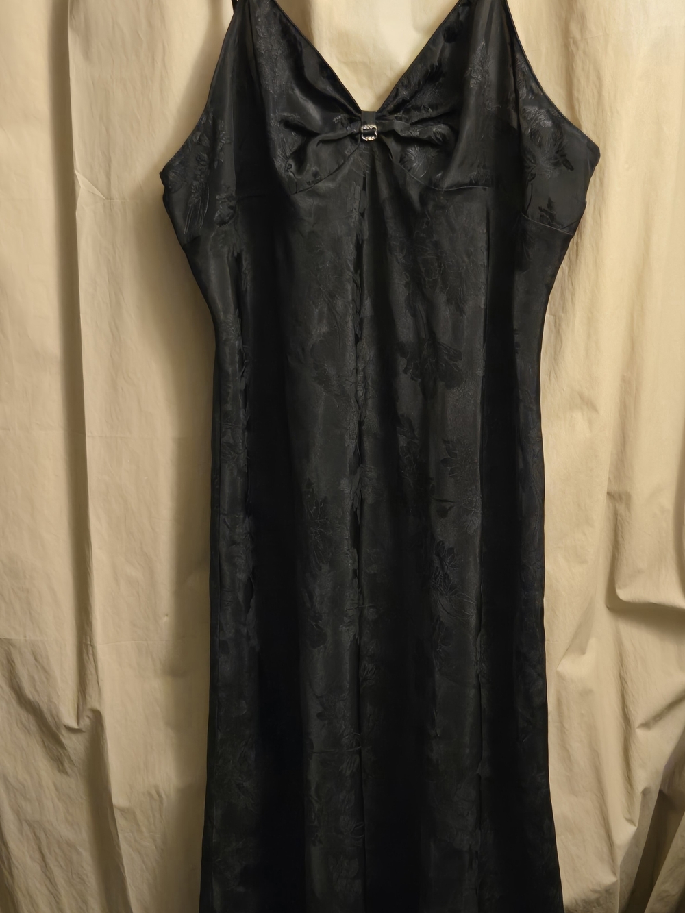 Maidenform Black Satin Jacquard V-Neck with Rhinestone Accent